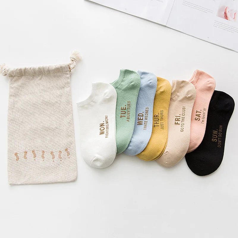 7 Pairs/Set Monday To Sunday 7 Days Embroidery Weekly Socks Couple Cotton Casual Socks Women Men Fashion Japanese Style Mid Sock