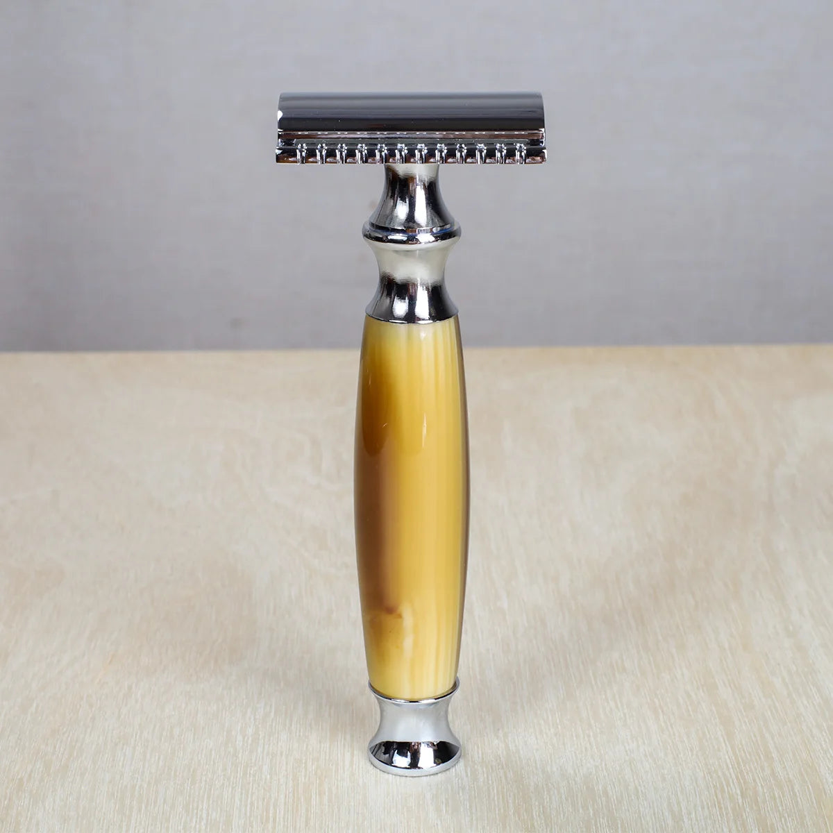 iRAZOR Classic Men Double Edges Razor Kit Replacement Blade Manual Shaver Shaving Bowl and Brush Gift Set