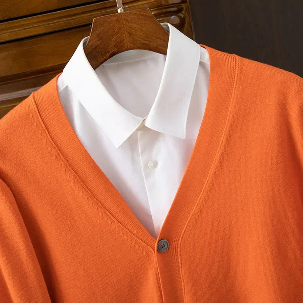 Fashion Men's Classic Solid Color Knit V-Neck Cardigan Sweater Soft Baggy High End Cardigans Sweaters Coat Man Clothing