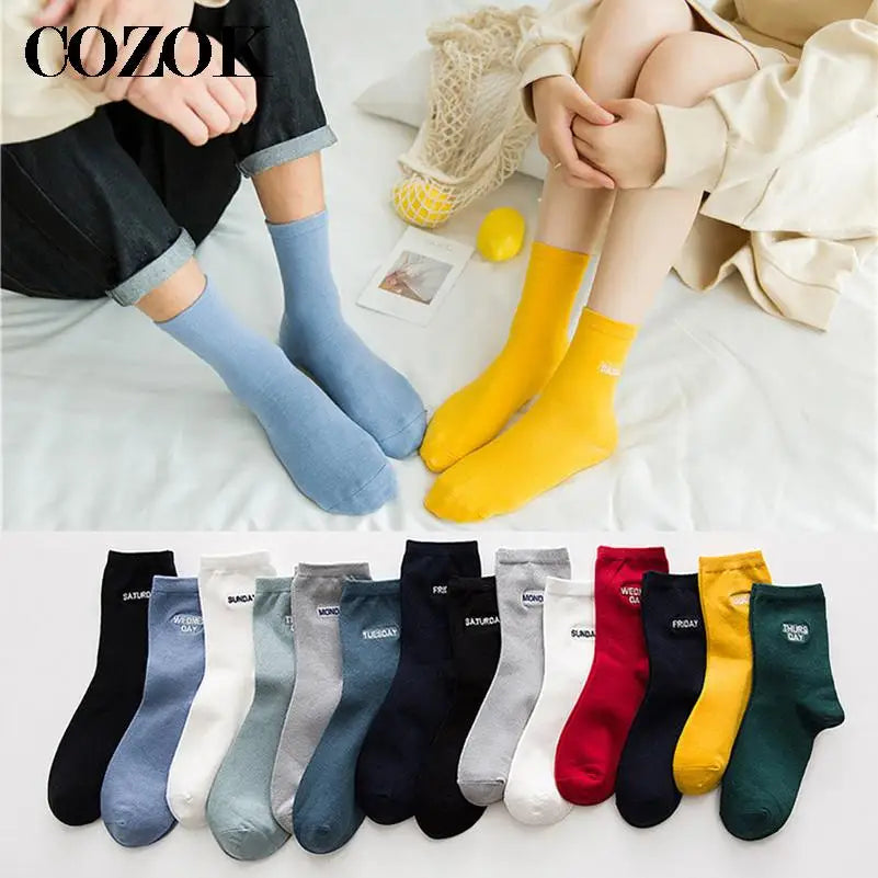 7 Pairs/Set Monday To Sunday 7 Days Embroidery Weekly Socks Couple Cotton Casual Socks Women Men Fashion Japanese Style Mid Sock
