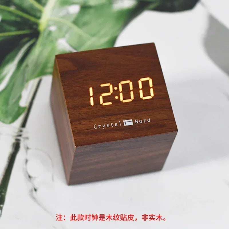 Wood-grain Electronic Desktop Clock Alarm Clock Living Room Retro Digital Log Smart Desk Clock