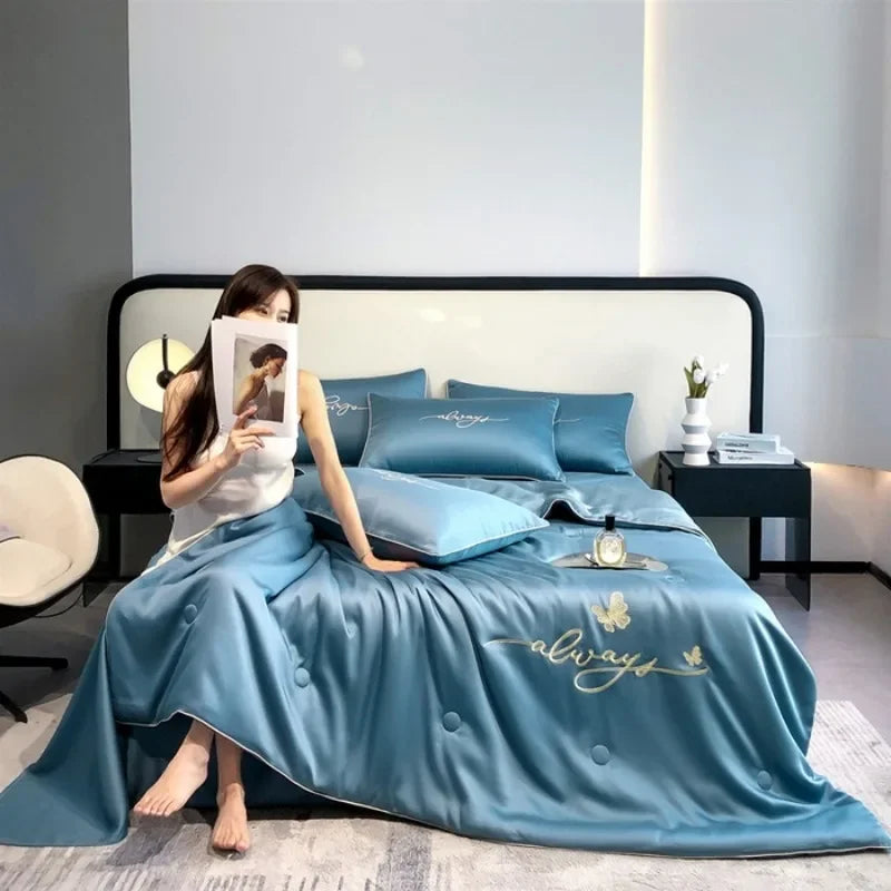 Wash Ice Silk Embroidered Tinnifera Quilt Single Piece Soft and Comfortable Air Conditioning Student Apartment Single Thin Quilt