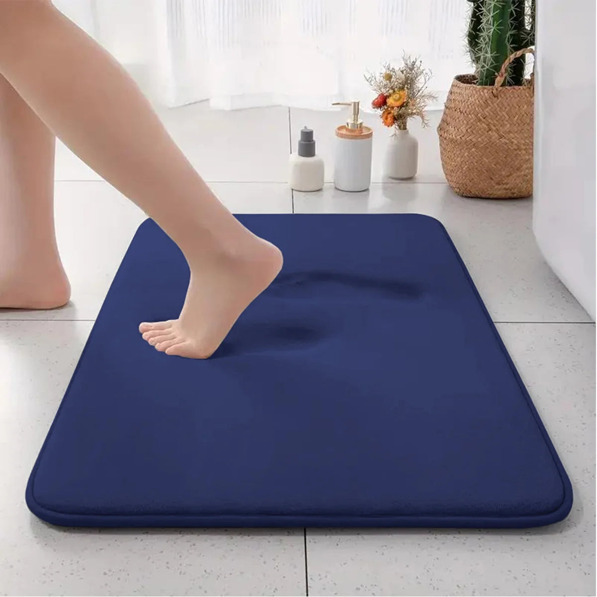 Thickened solid color absorbent carpet flannel bathroom floor mat bathroom entrance non-slip door mat