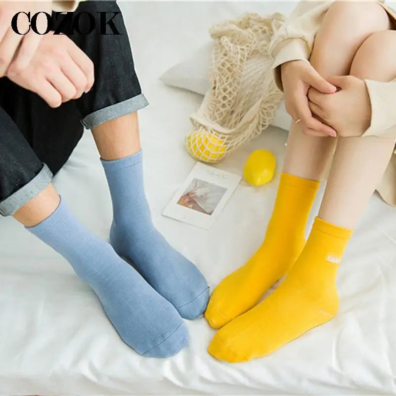 7 Pairs/Set Monday To Sunday 7 Days Embroidery Weekly Socks Couple Cotton Casual Socks Women Men Fashion Japanese Style Mid Sock